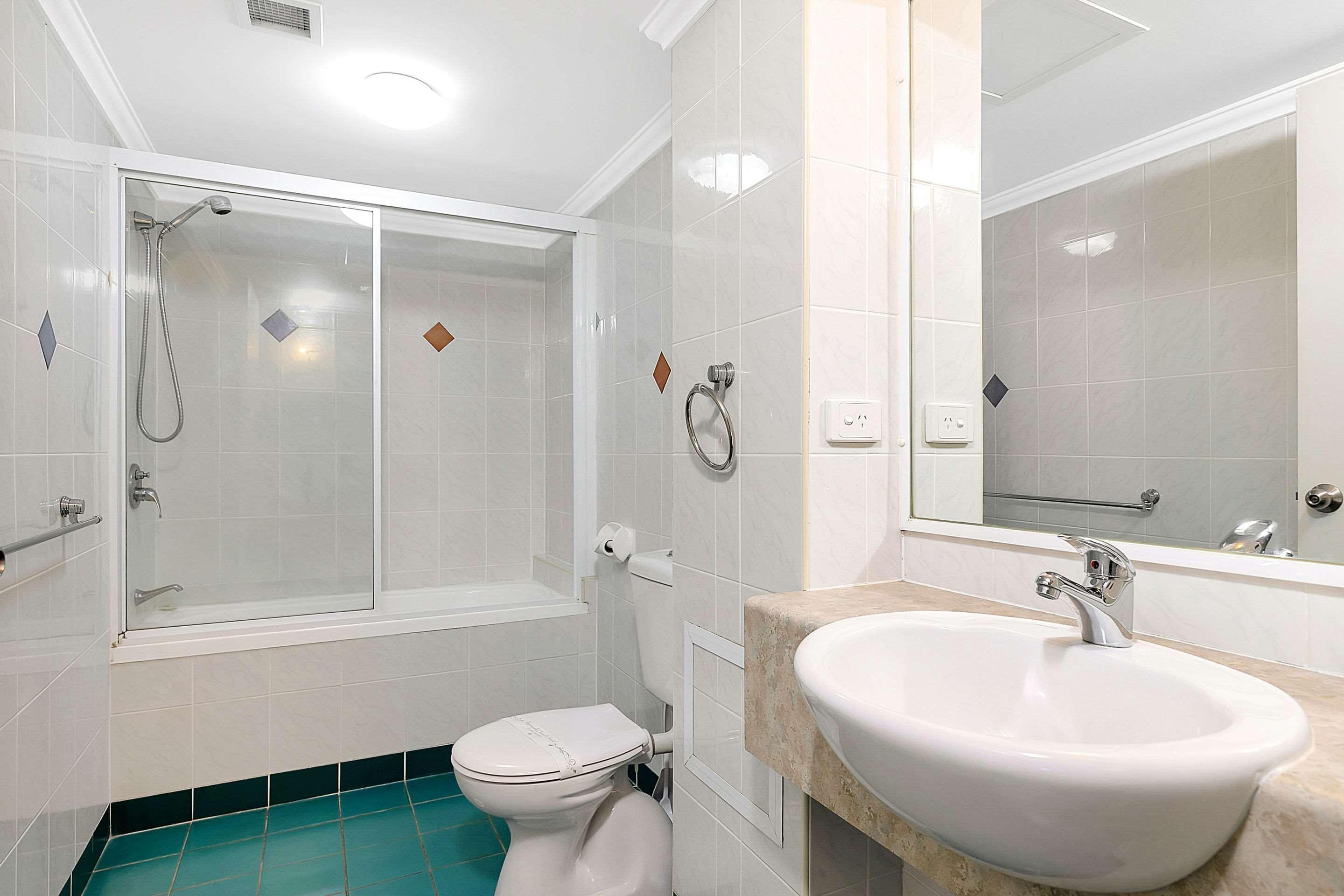 Comfort Hotel Pacific Cleveland Eksteriør bilde