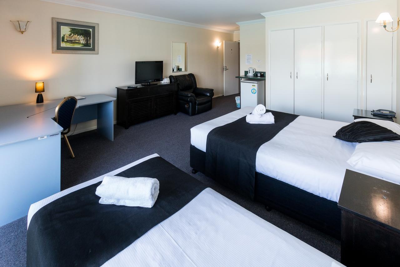 Comfort Hotel Pacific Cleveland Eksteriør bilde