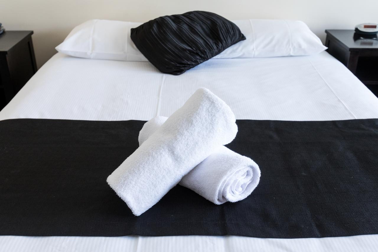 Comfort Hotel Pacific Cleveland Eksteriør bilde