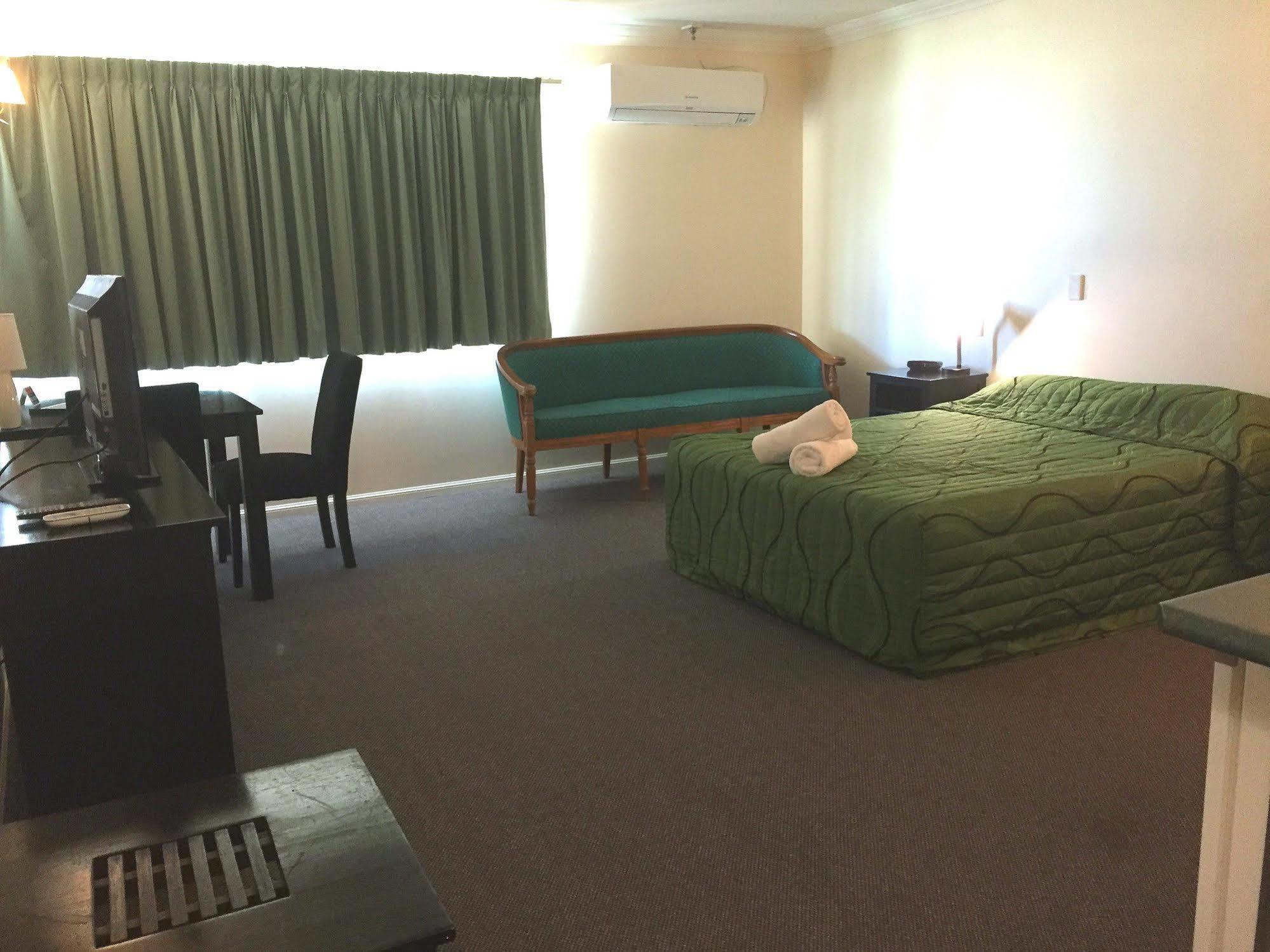 Comfort Hotel Pacific Cleveland Eksteriør bilde