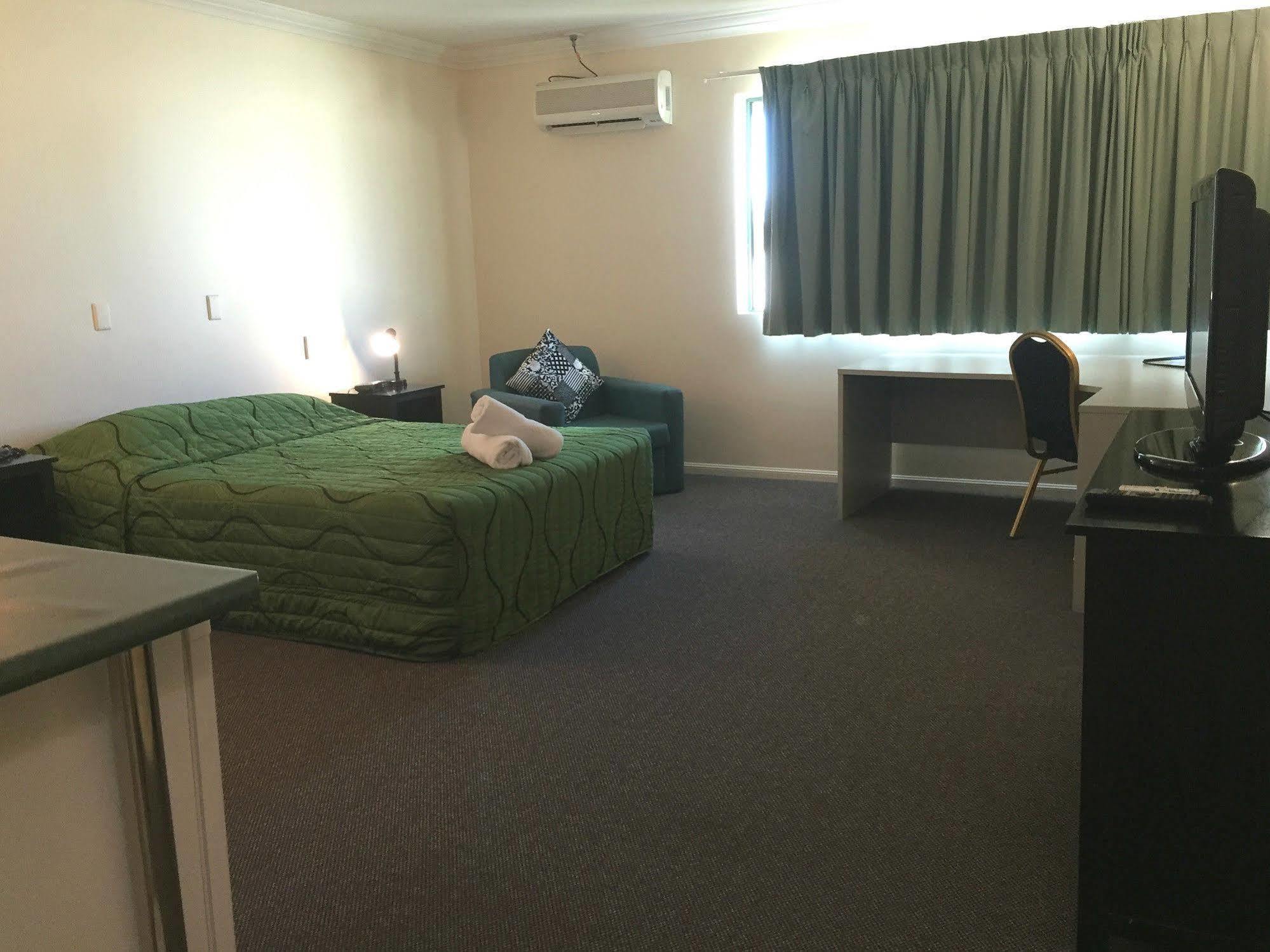 Comfort Hotel Pacific Cleveland Eksteriør bilde